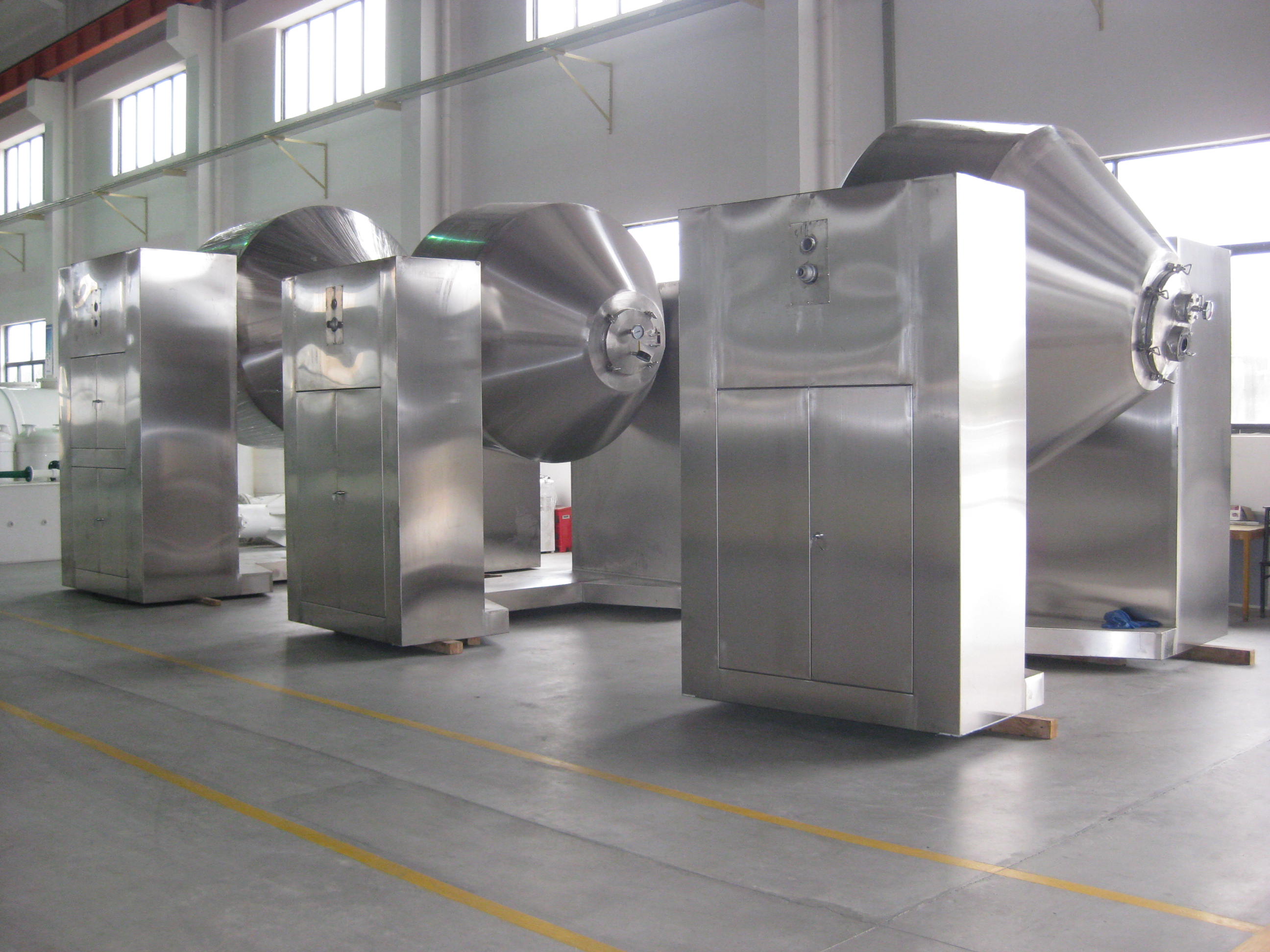 搪玻璃雙錐回轉真空干燥機